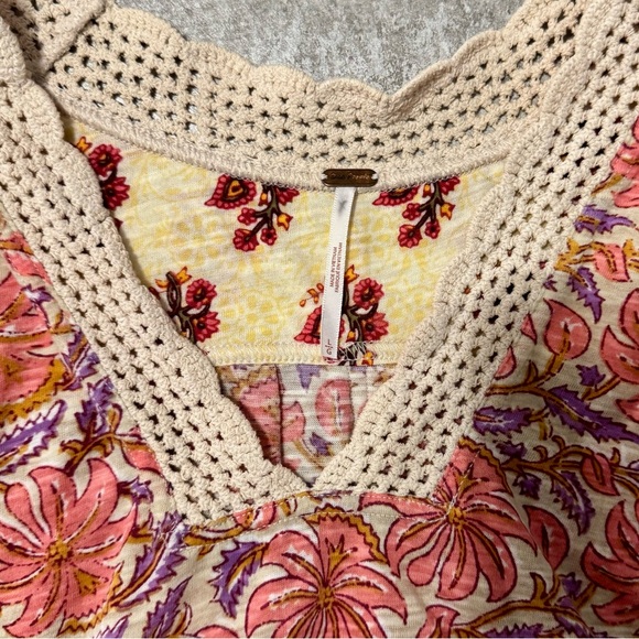 Free People Leilani Blouse in Ivory Floral With Crochet Sleeve & Collar L - Picture 4 of 4